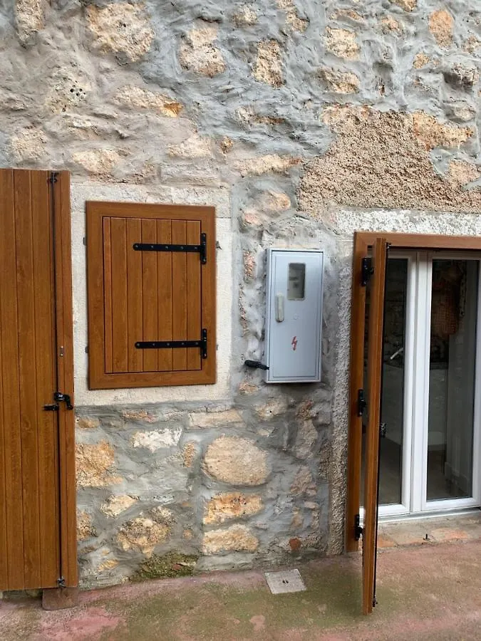 Bonvivan House Diminici Croatia