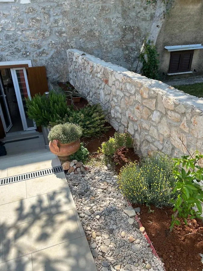 Vakantiehuis Bonvivan House Diminići Kroatië