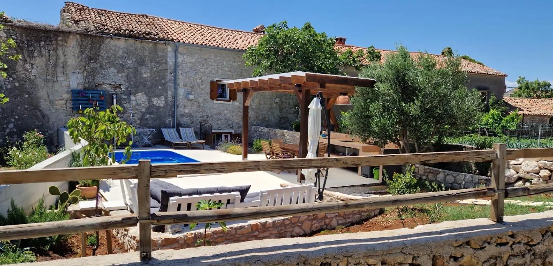 Bonvivan House Diminići 0*,  Kroatië